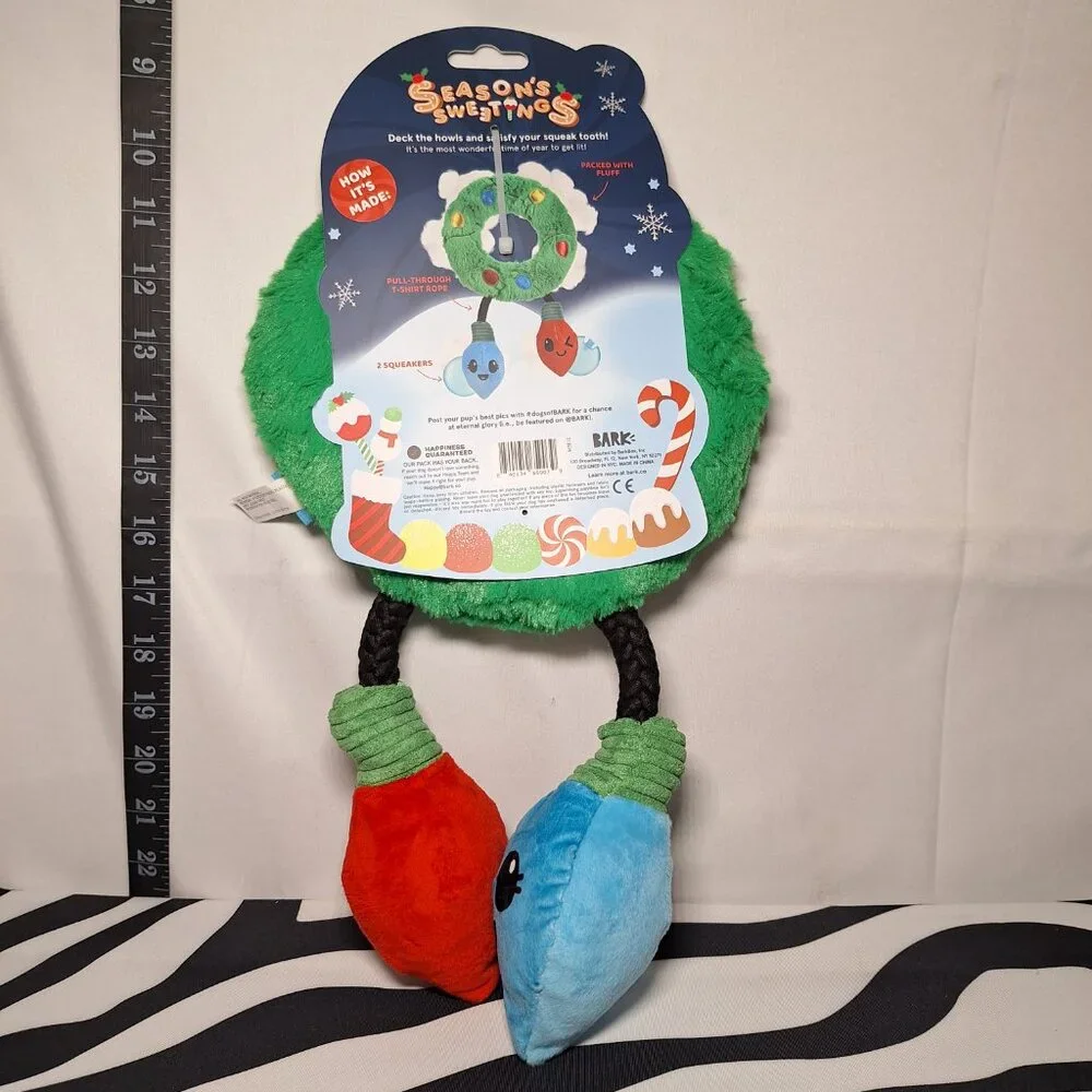 NWT Bark Get Lit Wreath Dog Toy XS-M